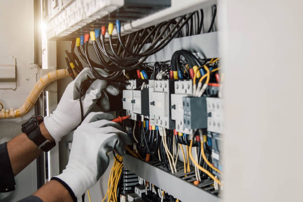 Best Affordable Emergency Electrician  in Newtown, OH